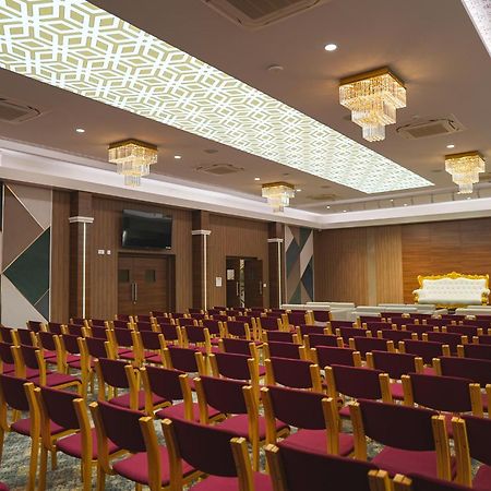 Highland Hotel Bangalore Luaran gambar
