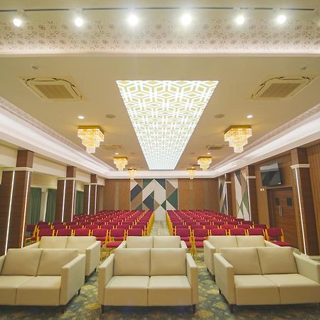 Highland Hotel Bangalore Luaran gambar